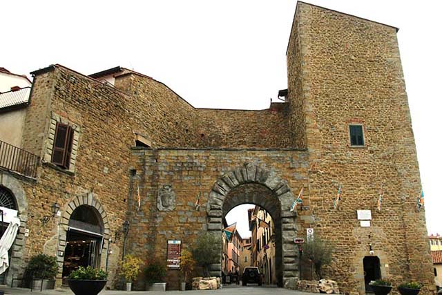 Porta Fiorentina, Castiglion Fiorentino