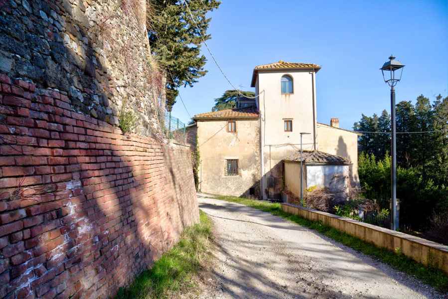 Strada a Lucardo, Montespertoli