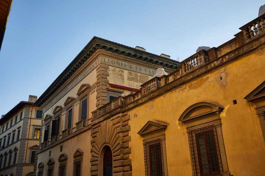 Facciata di Palazzo Pandolfini, Firenze