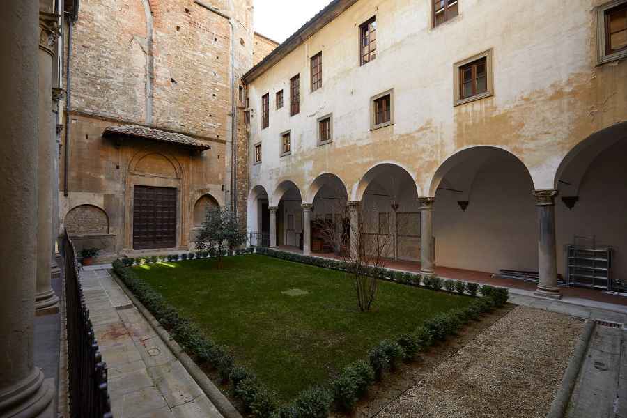 Chiostro della Badia Fiorentina, Firenze