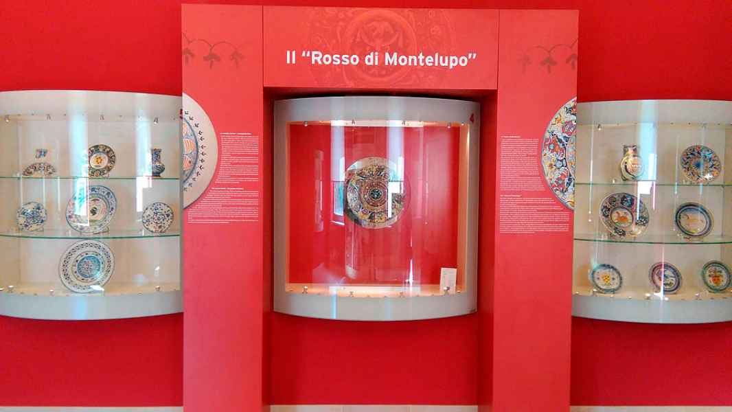 Museo della Ceramica di Montelupo Fiorentino: il "Rosso di Montelupo"