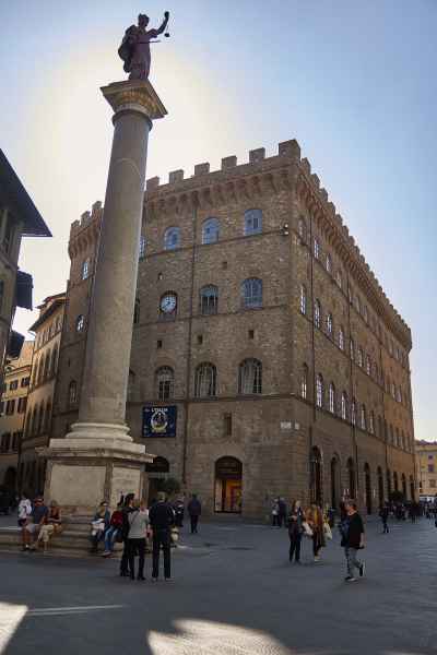 Palazzo Feroni, Firenze