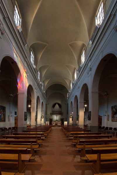 Interno della Pieve di San Giovanni Evangelista a Montelupo Fiorentino