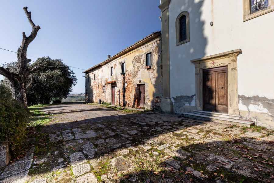 Esterno della Chiesa di Sant
