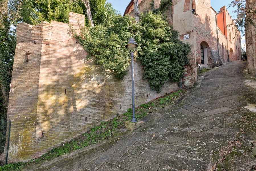 Vicolo a Certaldo Alto, Certaldo