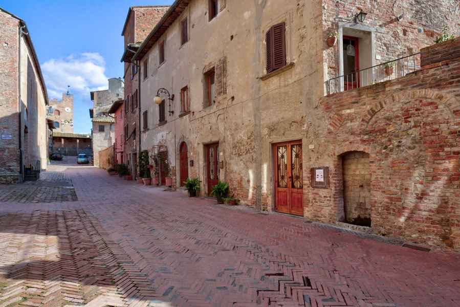 Vista sul Palazzo Pretorio a Certaldo Alto, Certaldo