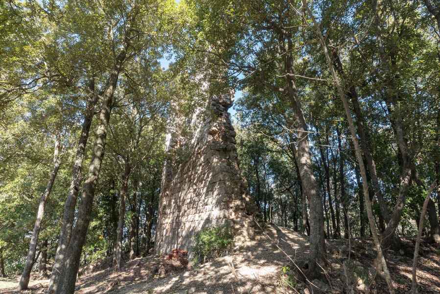 Ruins of the ancient Castle of Pietra, Montaione