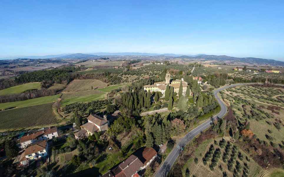 Panoramic view of Montegufoni, Montespertoli
