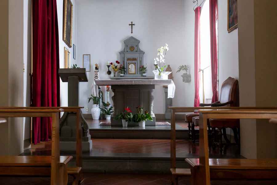 Interior of the church of Santa Croce in Vinci