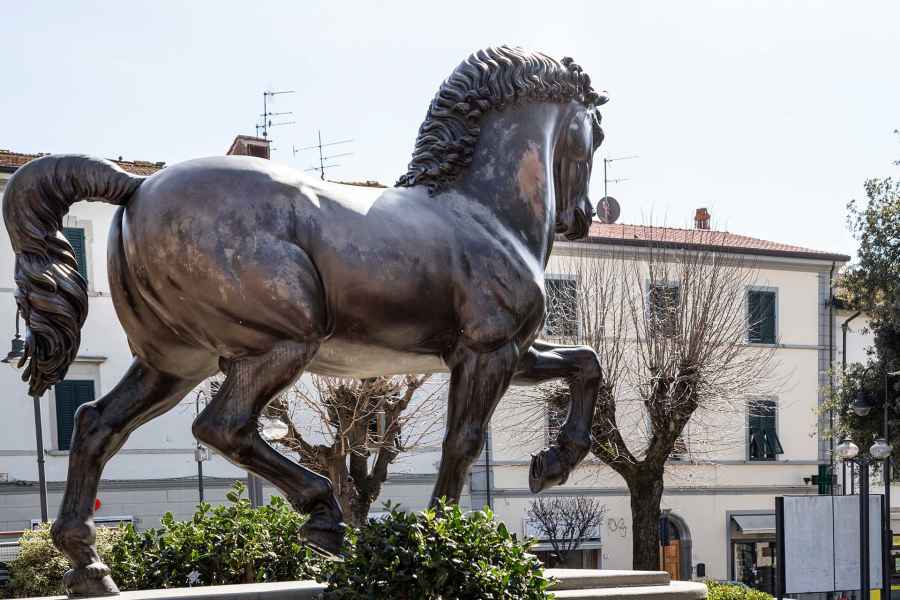 The bronze horse of Leonardo, work by Nina Akamu, Vinci