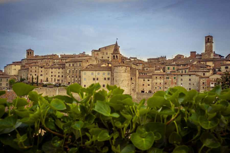 A view of the fortified town of Anghiari