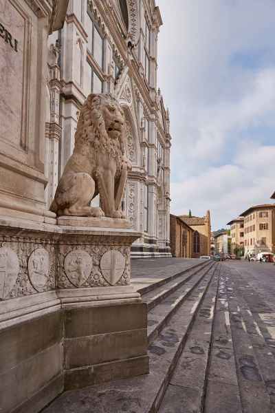 Parvis of the Basilica of Santa Croce, Florence