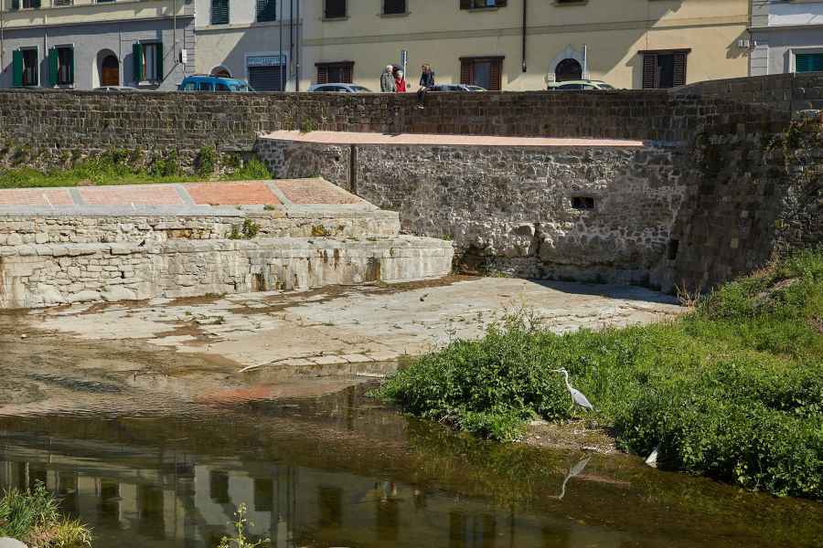 The weir of Mugnone, Florence