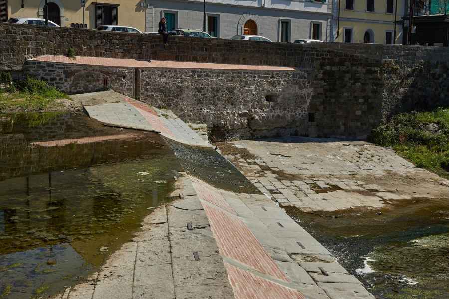 The weir of Mugnone, Florence