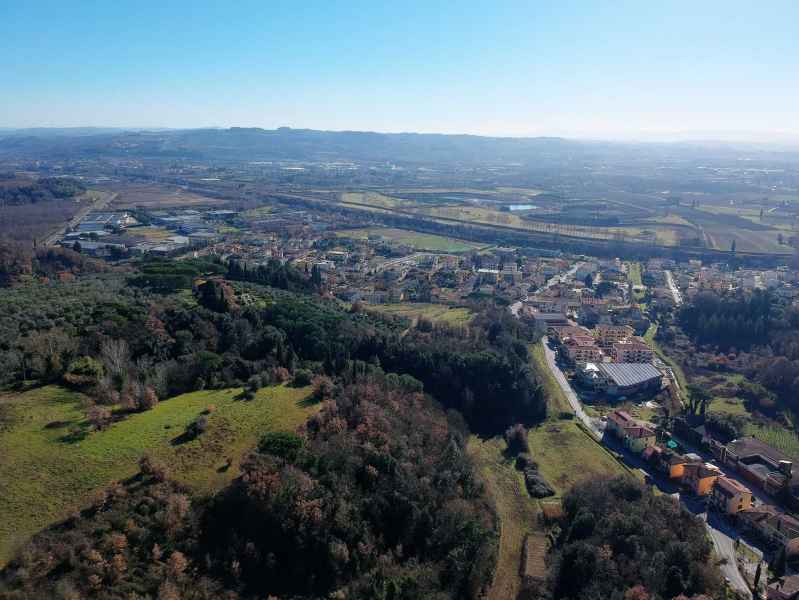 Panoramic view of Castellina, Capraia e Limite