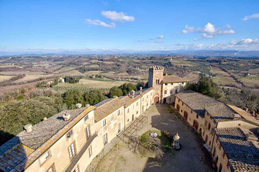 Internal courtyard in the castle of Santa Maria Novella, Certaldo
