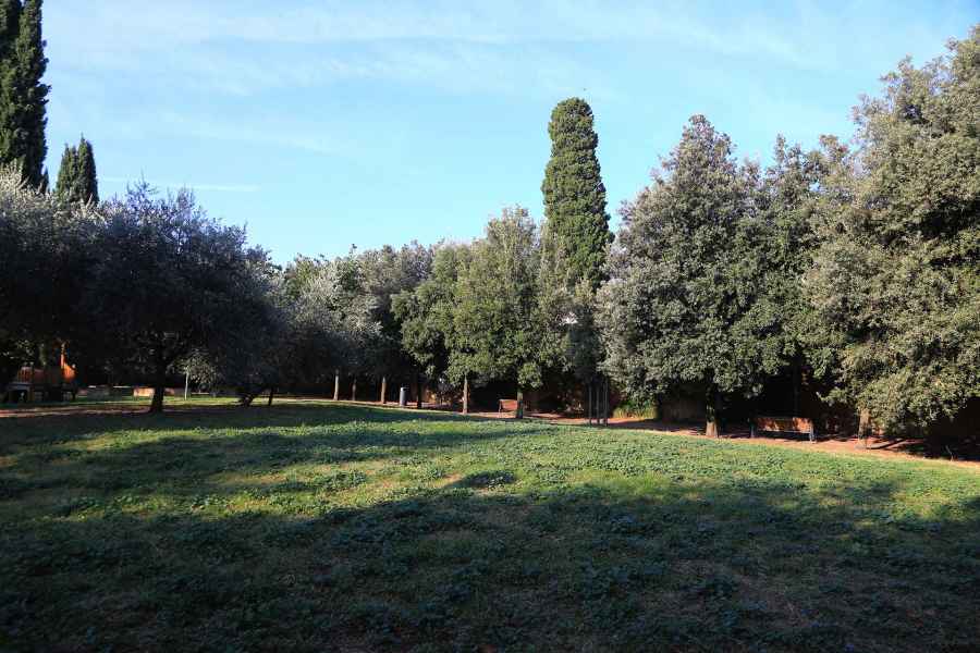 Public garden inside the walls of Pontorme, Empoli