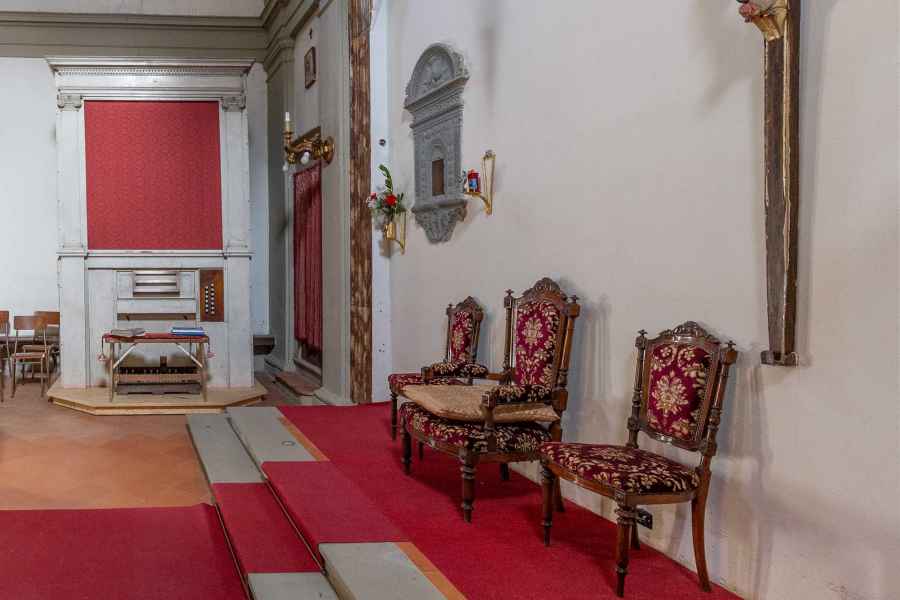 Interior of the church of San Giovanni Battista in Varna, Gambassi Terme