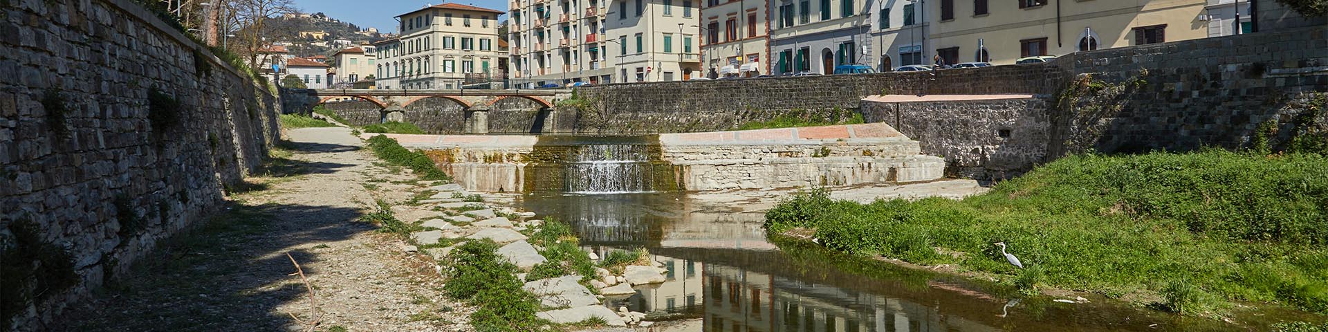 The Mugnone weir