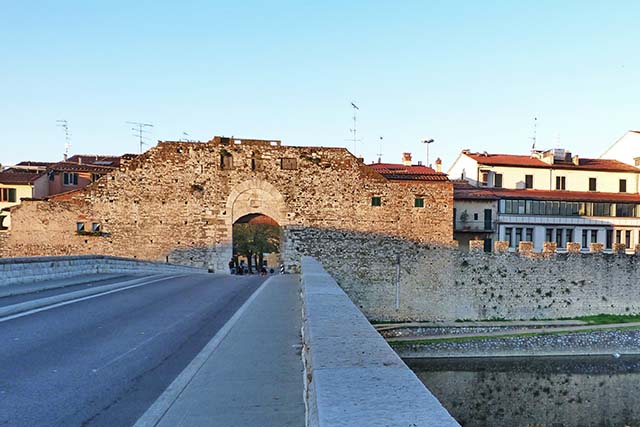 Porta del Mercatale, Prato